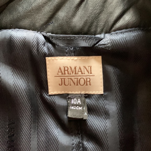 Armani Junior blazer size 10 in black - Picture 2 of 6